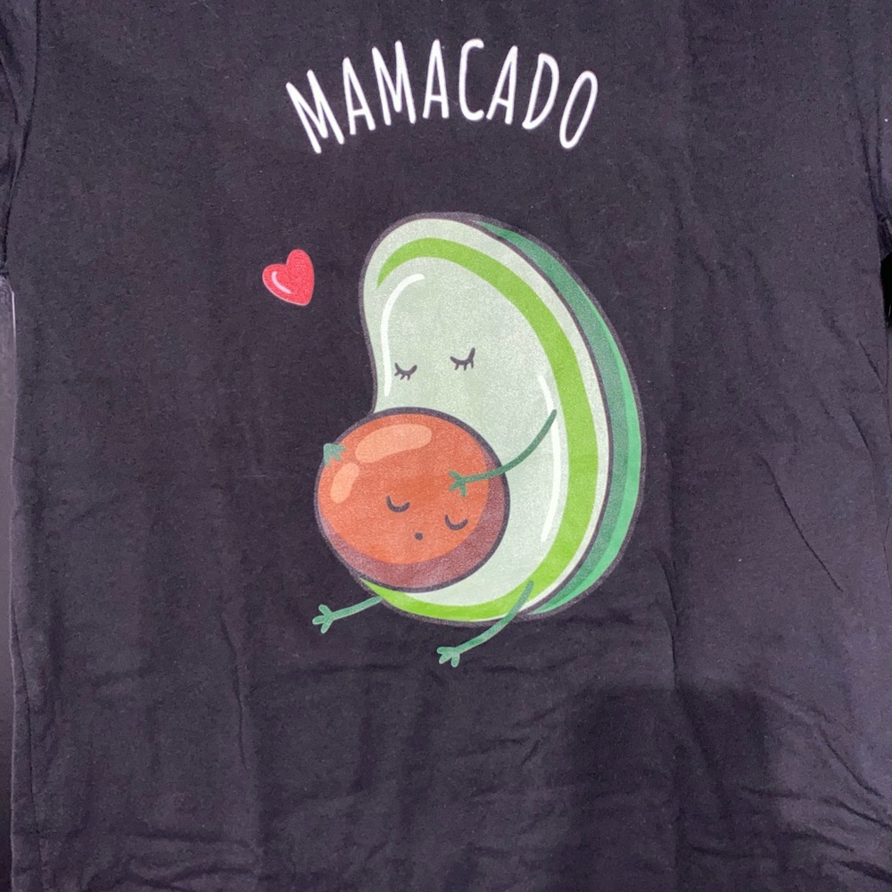 Medium black cotton tshirt announcing pregnancy.